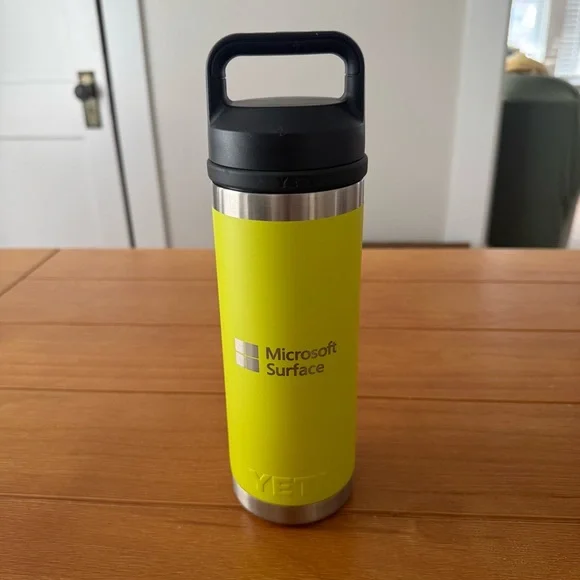 YETI Rambler 26oz Water Bottle - Picture 2 of 3